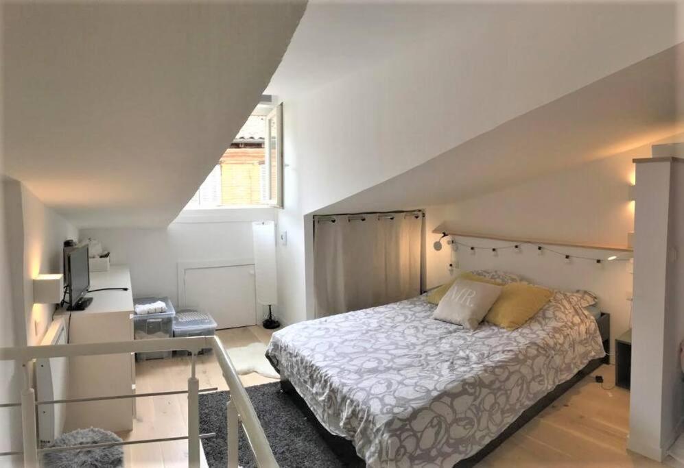 Duplex Aux Carmes Apartment Toulouse Ngoại thất bức ảnh